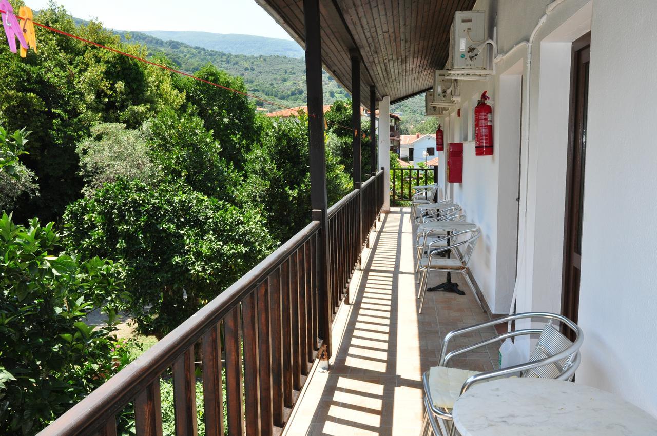 Hotel Hagiati Chorefton Extérieur photo