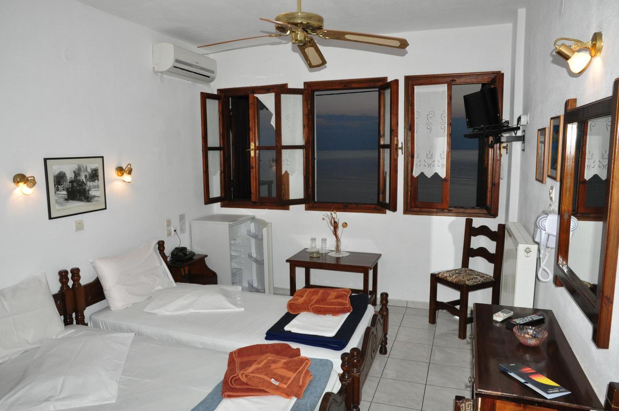 Hotel Hagiati Chorefton Extérieur photo